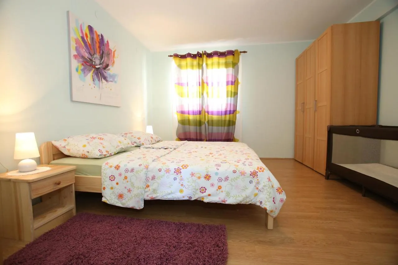 Apartment Mirna Baška