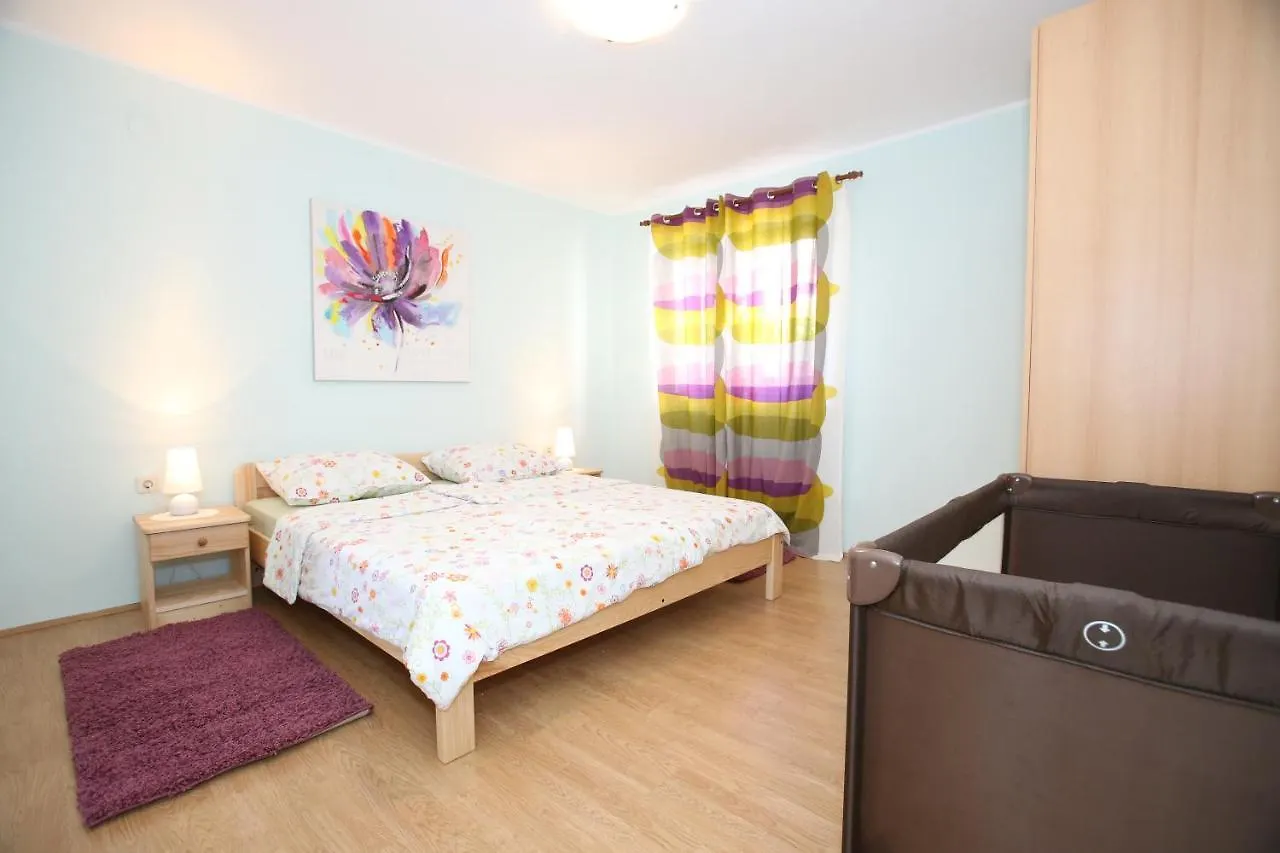 Apartment Mirna Baška